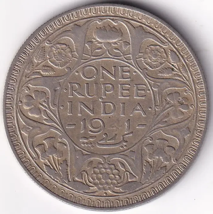 One Rupee of 1941 of British India Bombay Mint Silver Coin - Image 1