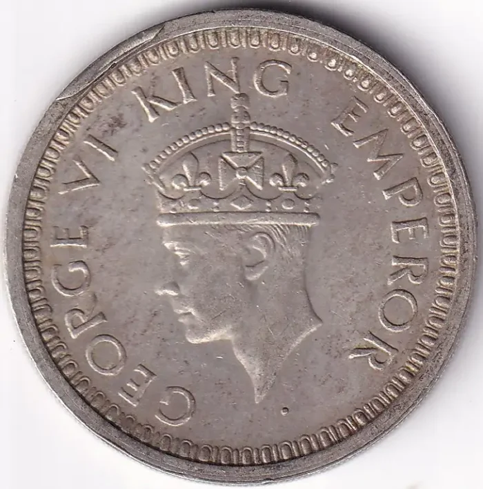 One Rupee 1945 George VI Bombay Mint Silver Coin - Image 2