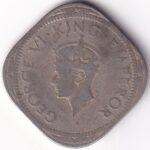 Calcutta Mint 2 Annas 1946 Copper Nickel Coin - Image 2