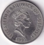 Guernsey 5 Pounds 1995 Queen Elizabeth The Queen Mother Coin - Image 2